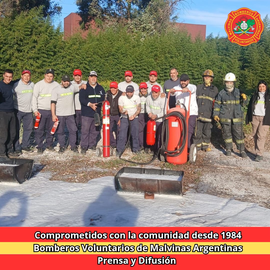 Bomberos voluntarios en acción